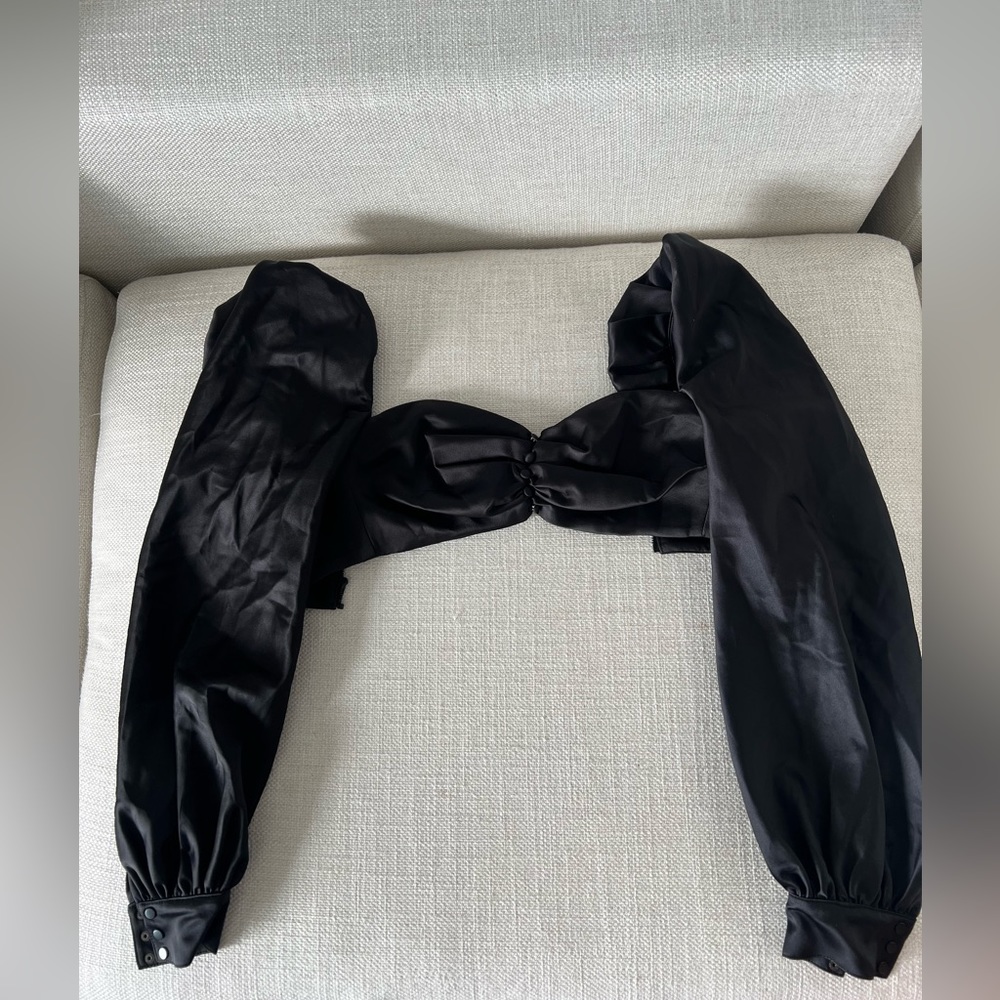 HOUSE OF CB TOP, color black , size XS, perfect condition